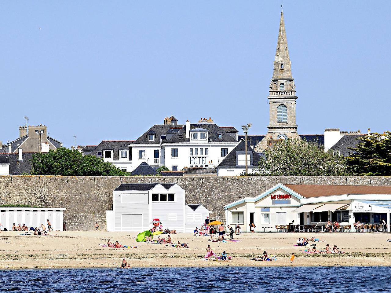 Hotel Spa De La Citadelle Lorient Port-Louis Exterior photo